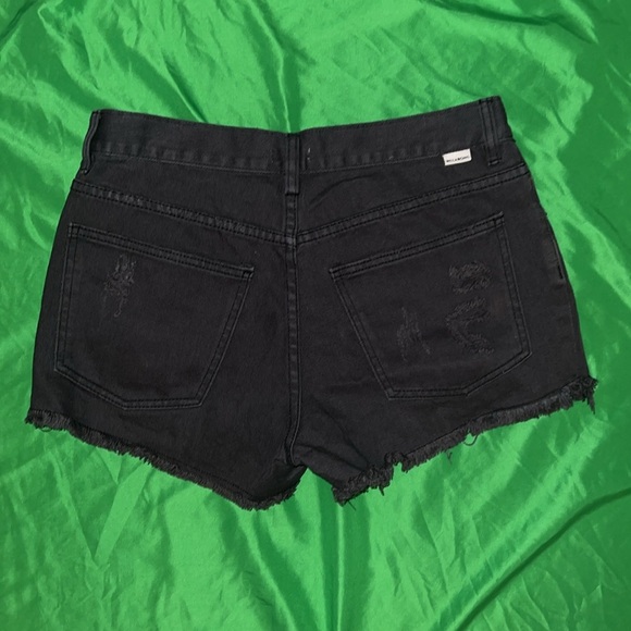 Billabong Black Distressed Jean Shorts size 28 - Picture 2 of 8